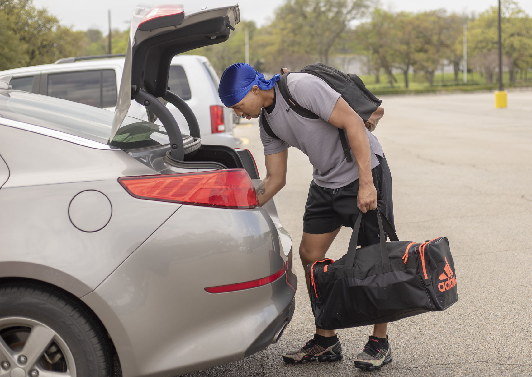 An unexpected exodus: UTA students vacate on-campus residences after university mandate